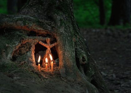 tree with candles and carving