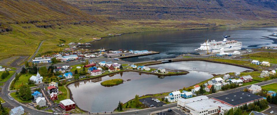 Seyðisfjörður Port Kasa Fue, CC BY-SA 4.0 , via Wikimedia Commons